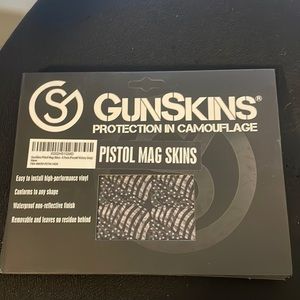 Gun skins pistol mag skins- 6 pack (Proveil Victory Grey)